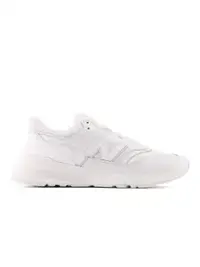 New Balance Shoes from ₹1,289: Selected Styles 70% Off
