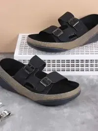 Metro & Mochi Men’s Footwear from ₹732 on Myntra