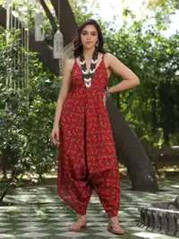 Rain & Rainbow and House of Chikankari Styles on Myntra